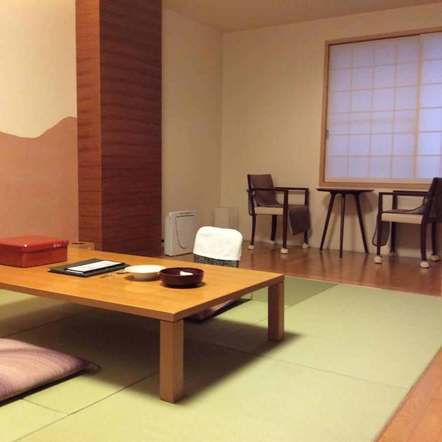 Matsunoya Kasen Hotel Maniwa Ruang foto