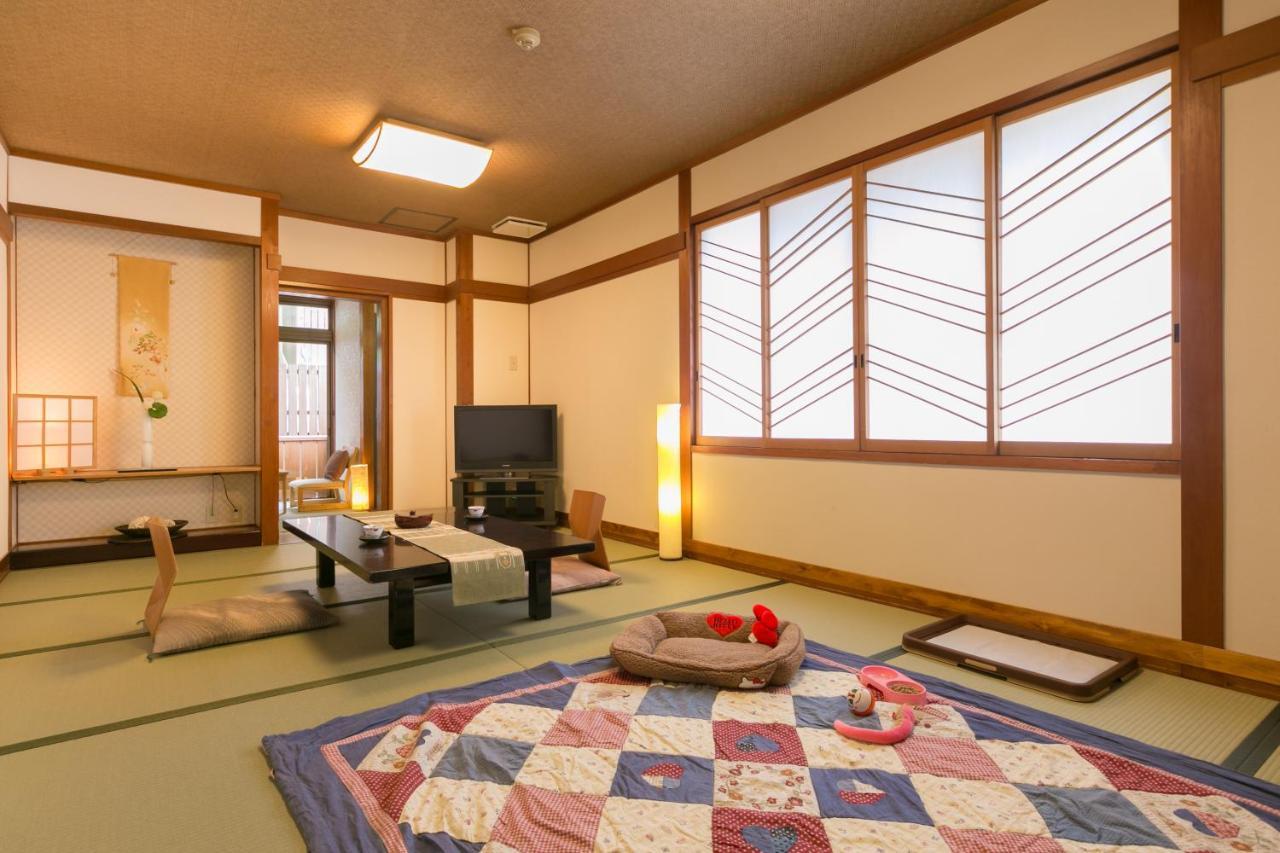 Matsunoya Kasen Hotel Maniwa Ruang foto