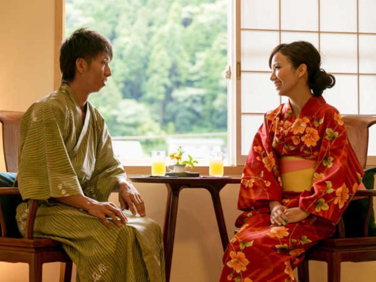 Matsunoya Kasen Hotel Maniwa Bagian luar foto