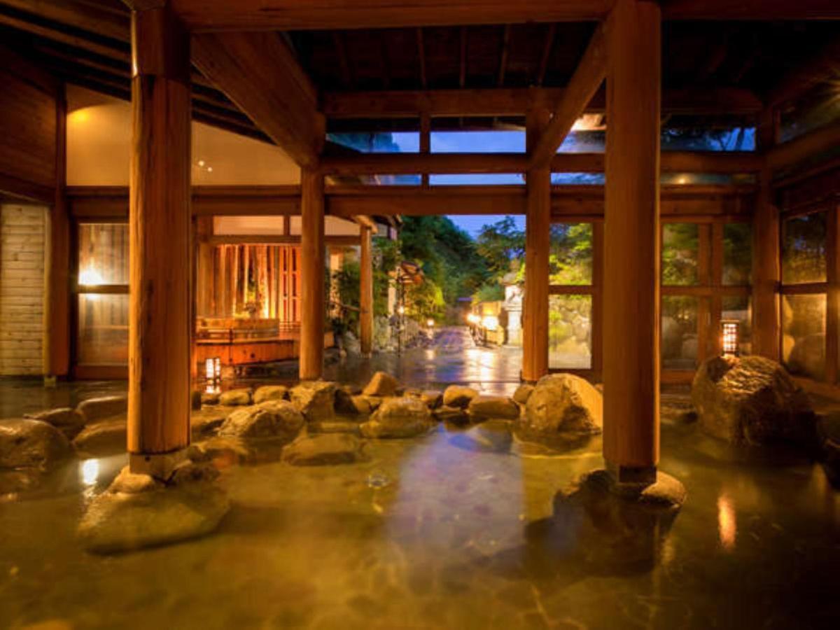 Matsunoya Kasen Hotel Maniwa Bagian luar foto